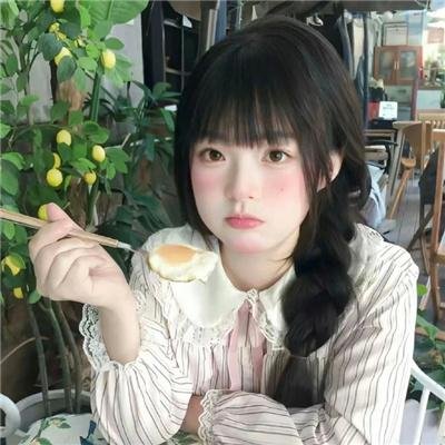 少年与水球